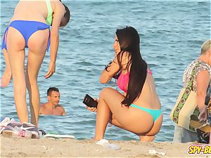 hidden cam Beach sizzling Blue swimsuit panty fledgling teenage vid